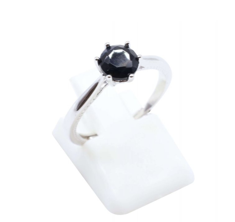 Ehering mit einzelnem Onyx- und 925er-Silber-Solitär - Tibetwelt