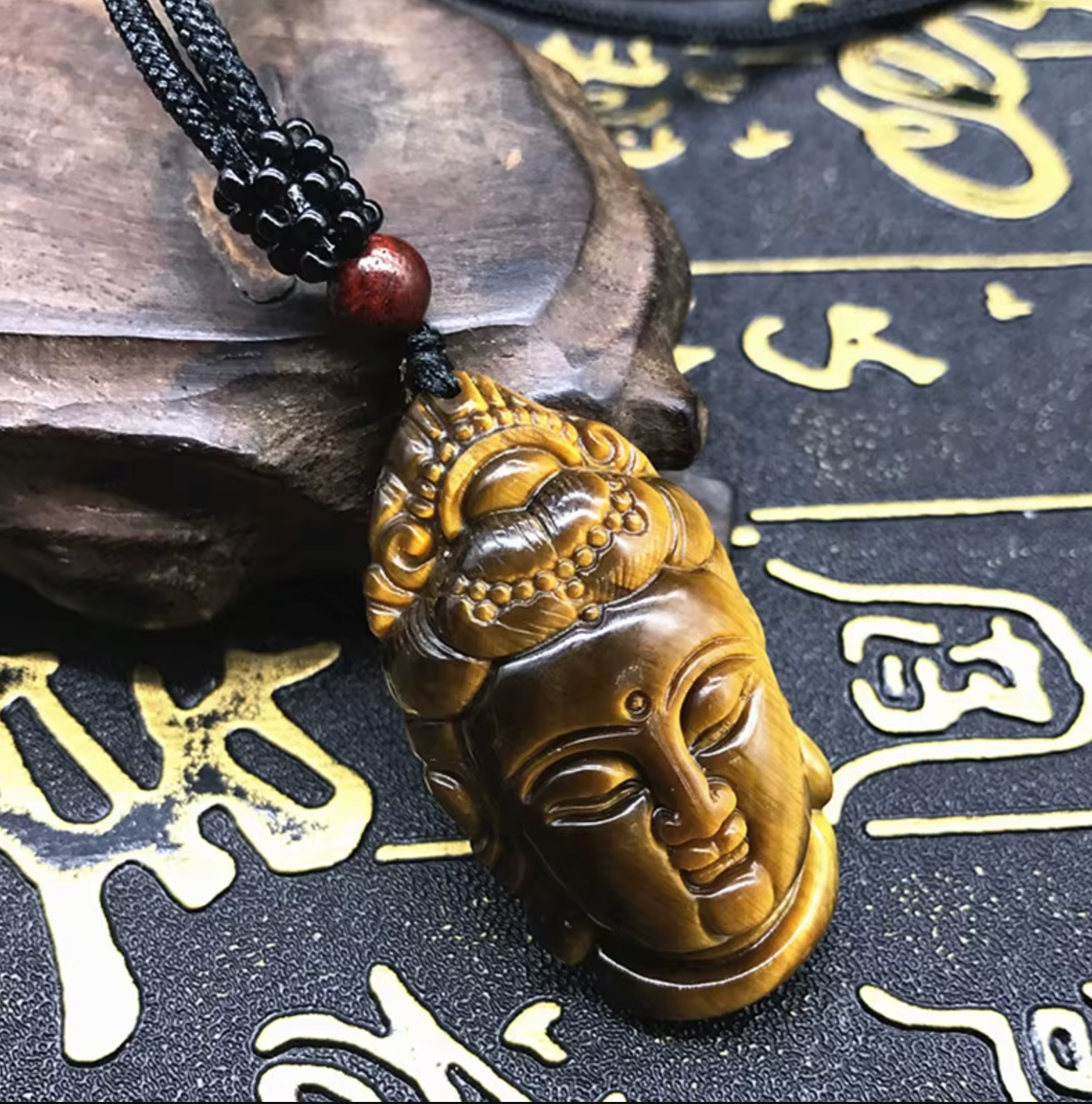Pendentif Bouddha en Oeil de Tigre